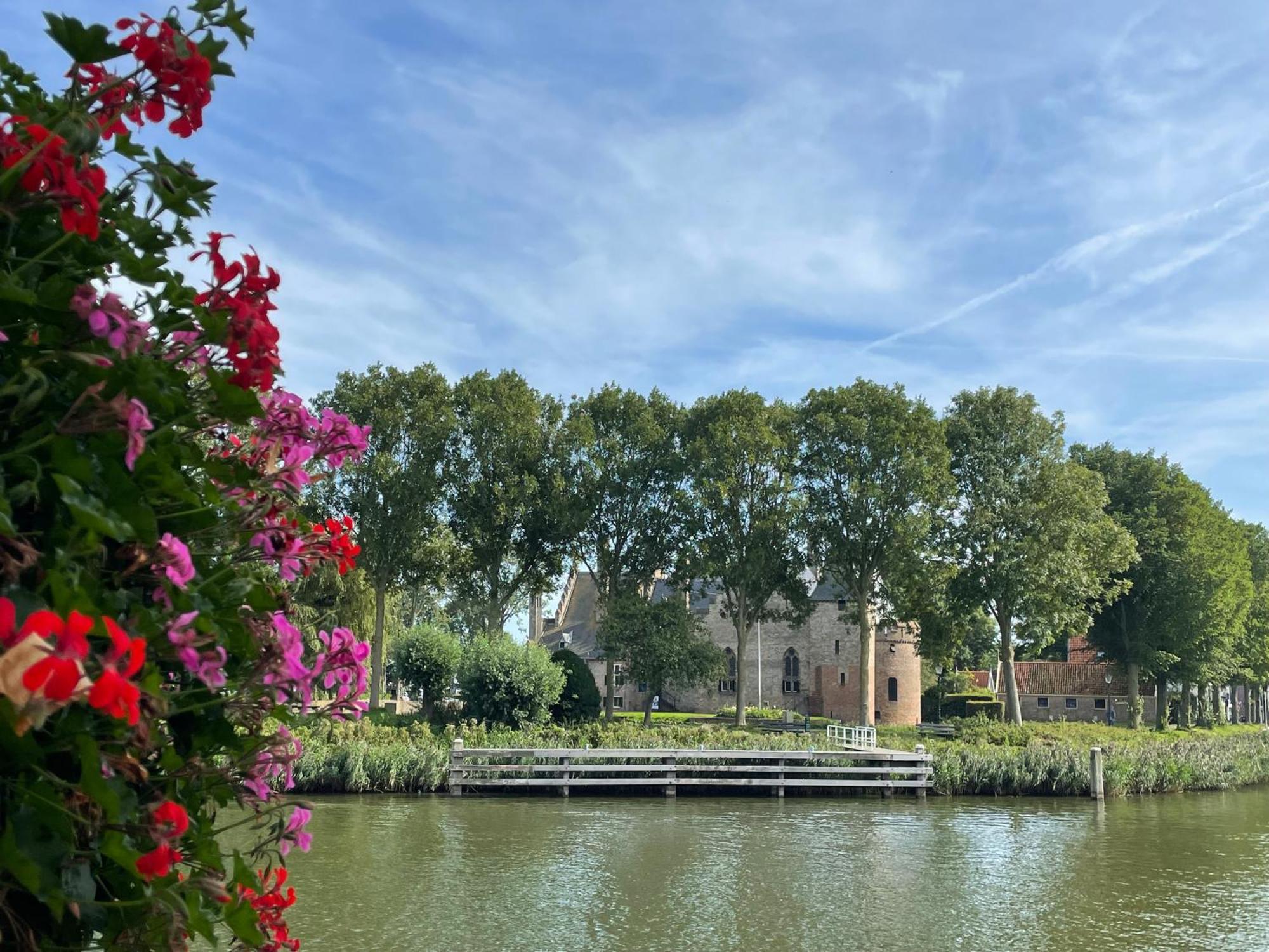 Hotelhuisjes Medemblik Верінгерверф Екстер'єр фото